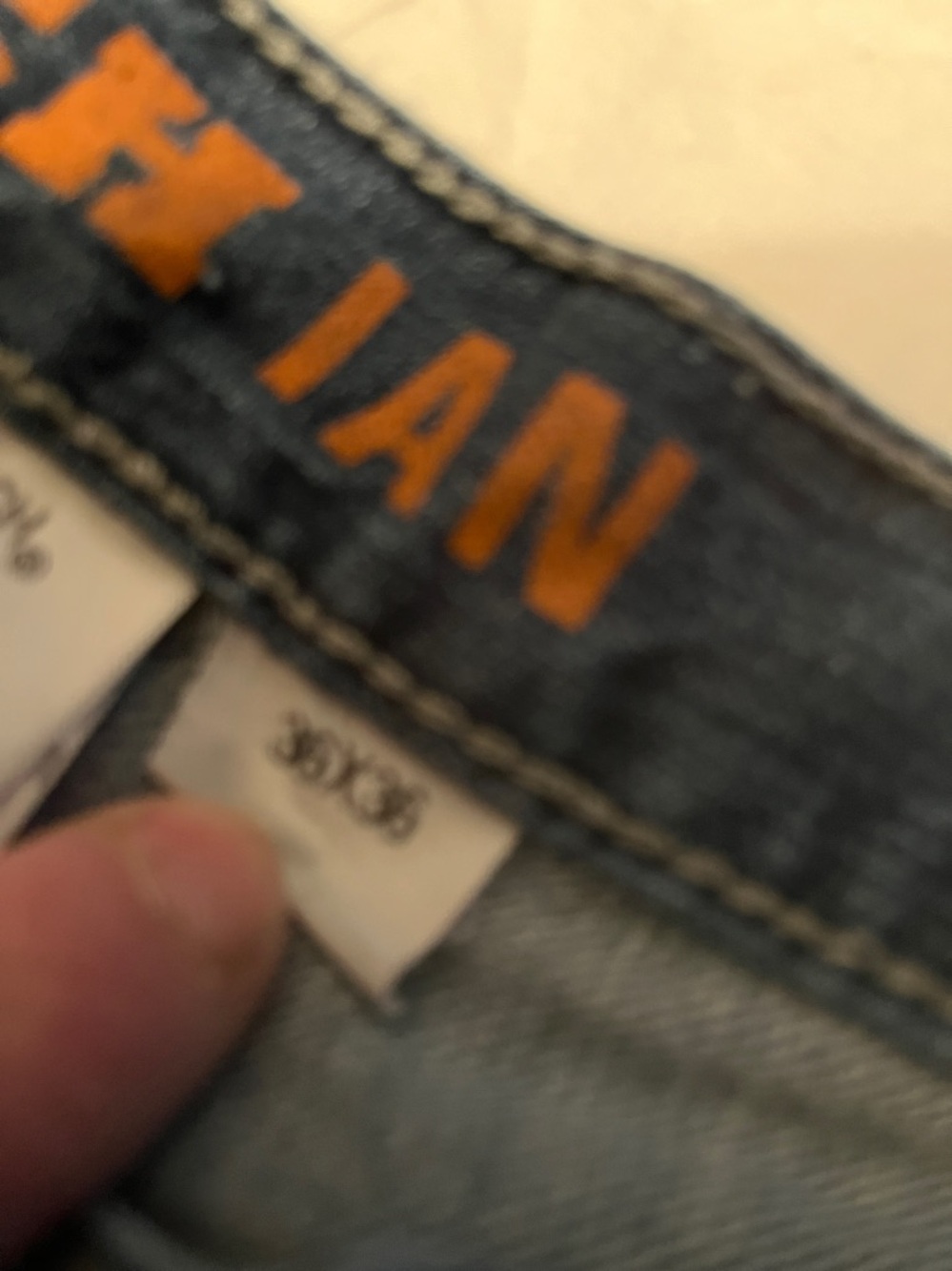 Cinch Ian Mens  Boot Cut Jeans in Light Blue Wash
Size 36x36 - Picture 4 of 8